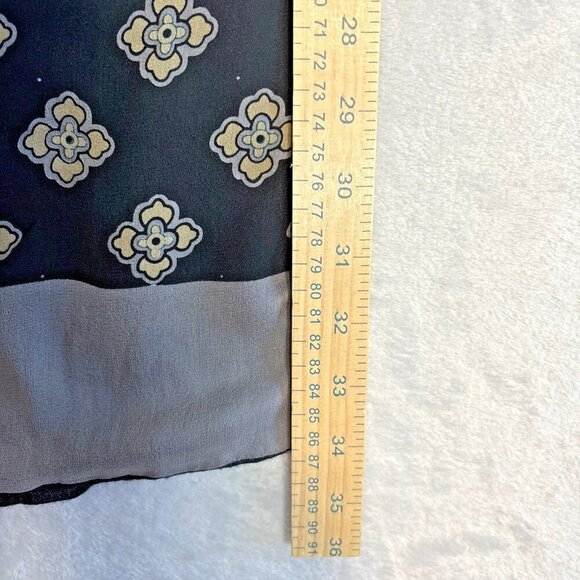 Charter Club Blue Gray Print 100% Silk/Viscose Scarf Delicate Overside Shawl - Picture 9 of 9